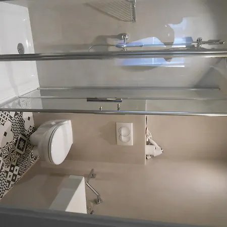 Régina Boutique 3* Aviñón